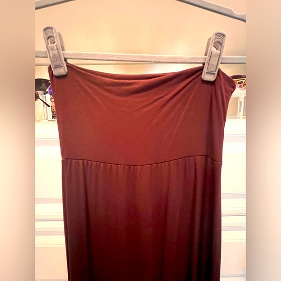 EUC - maxi skirt - Picture 2 of 8